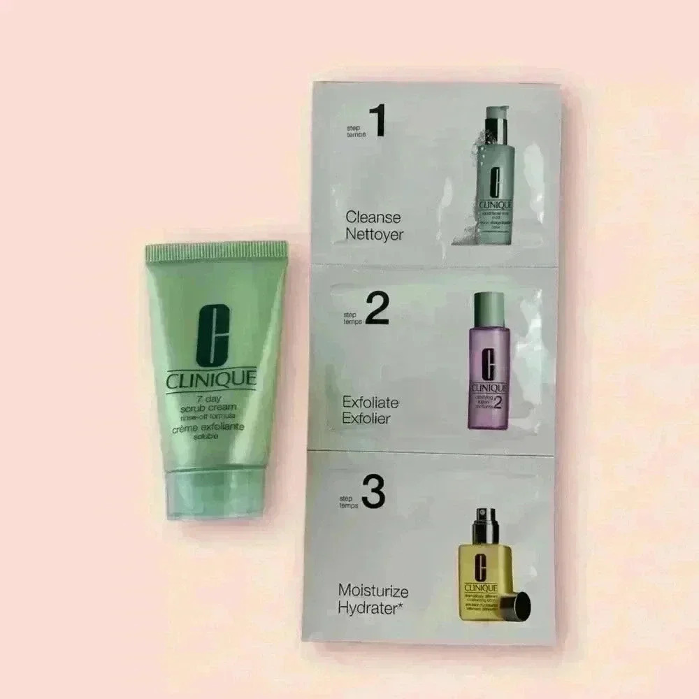 CLINIQUE 7 Day Scrub Cream Rinse-Off Formula 1oz/30mL w/ 3 Step Cleanser Sample.